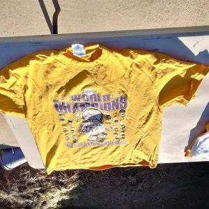 2009 Vintage Los Angeles Lakers T-Shirt World Champions 15 Championships XXL
